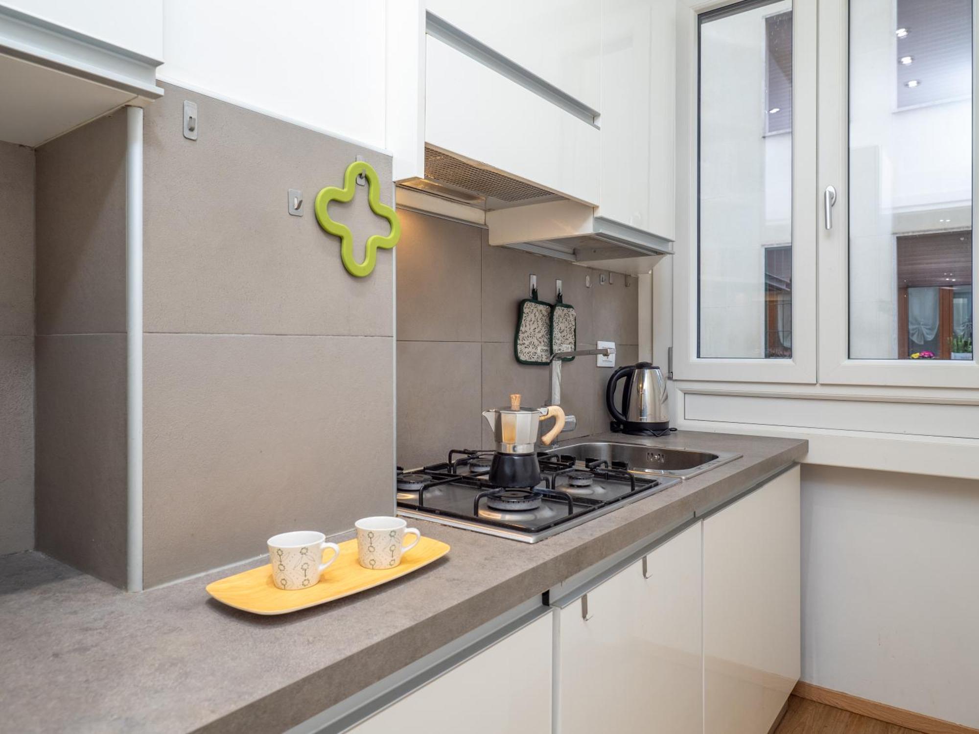 Milano 5 Guests - Modern Apt With Balcony Zewnętrze zdjęcie